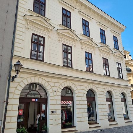 Velky Byt 3+Kk Klicperova, 2 Loznice Hradec Králové エクステリア 写真
